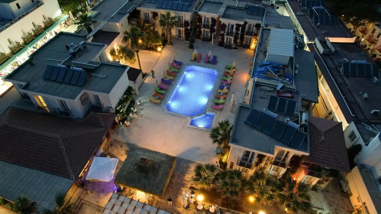 Zuzuu Beach Hotel Ortakent