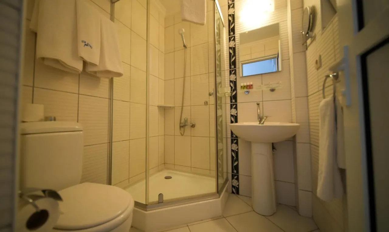 Zuzuu Beach Hotel Ortakent