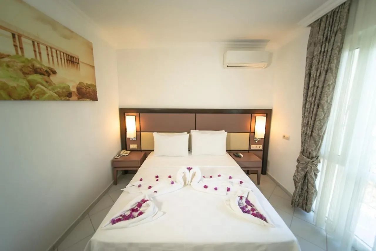 Zuzuu Beach Hotel Ortakent