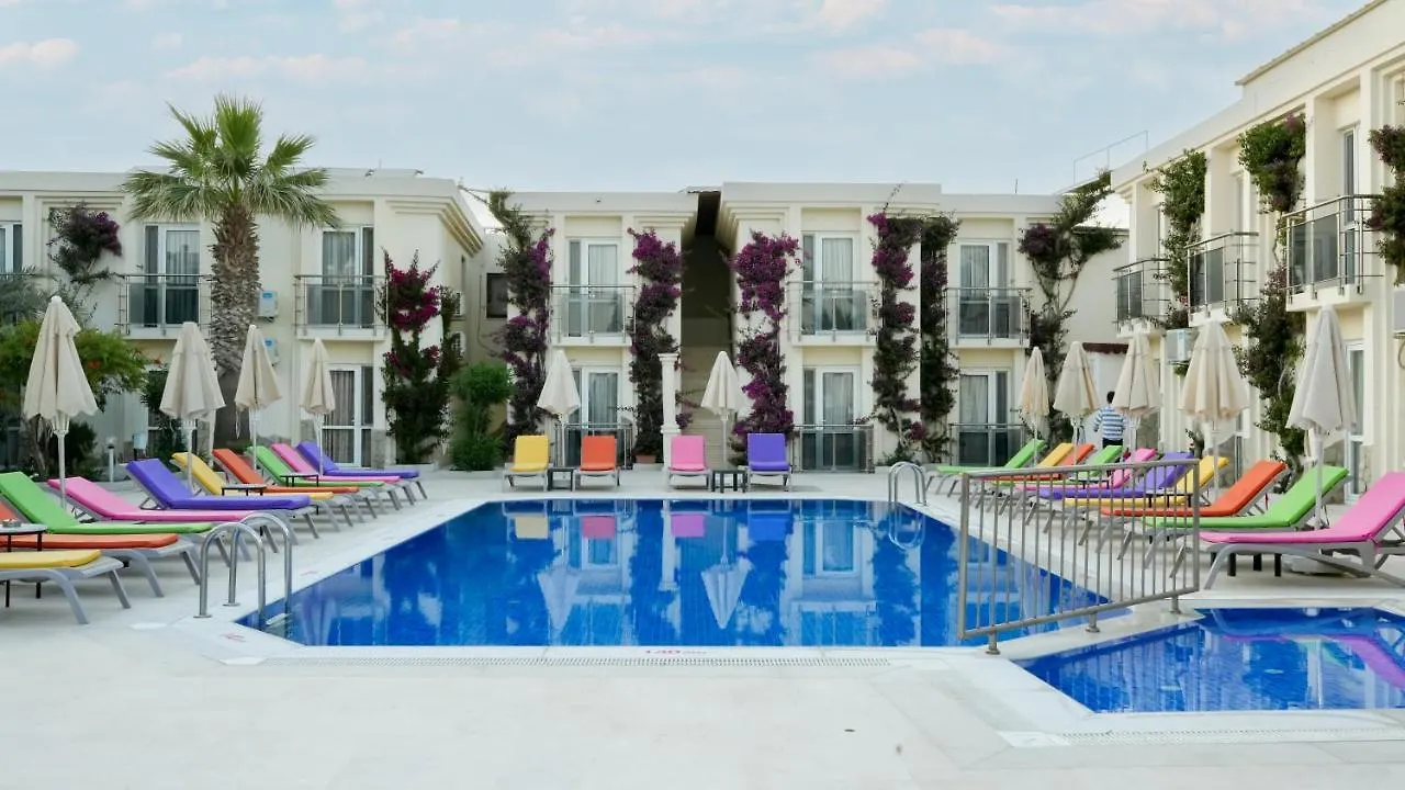 Zuzuu Beach Hotel Ortakent