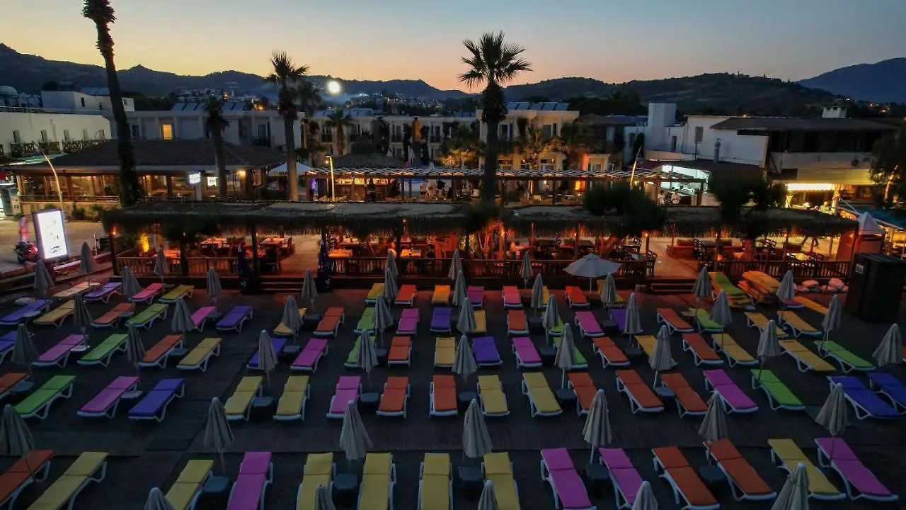 Zuzuu Beach Hotel Ortakent Türkiye